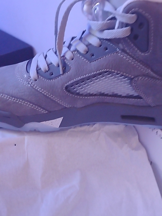 Jordan Men\'s Athletic Shoes Gray with White Jumpman
